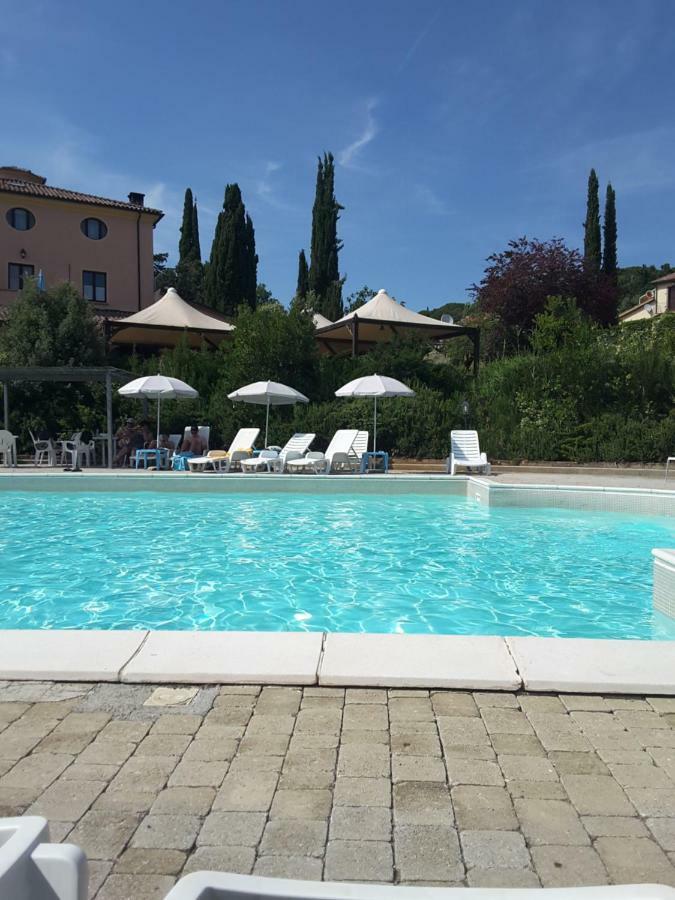 Monolocale Con Piscina S.Martino Riparbella Exterior foto